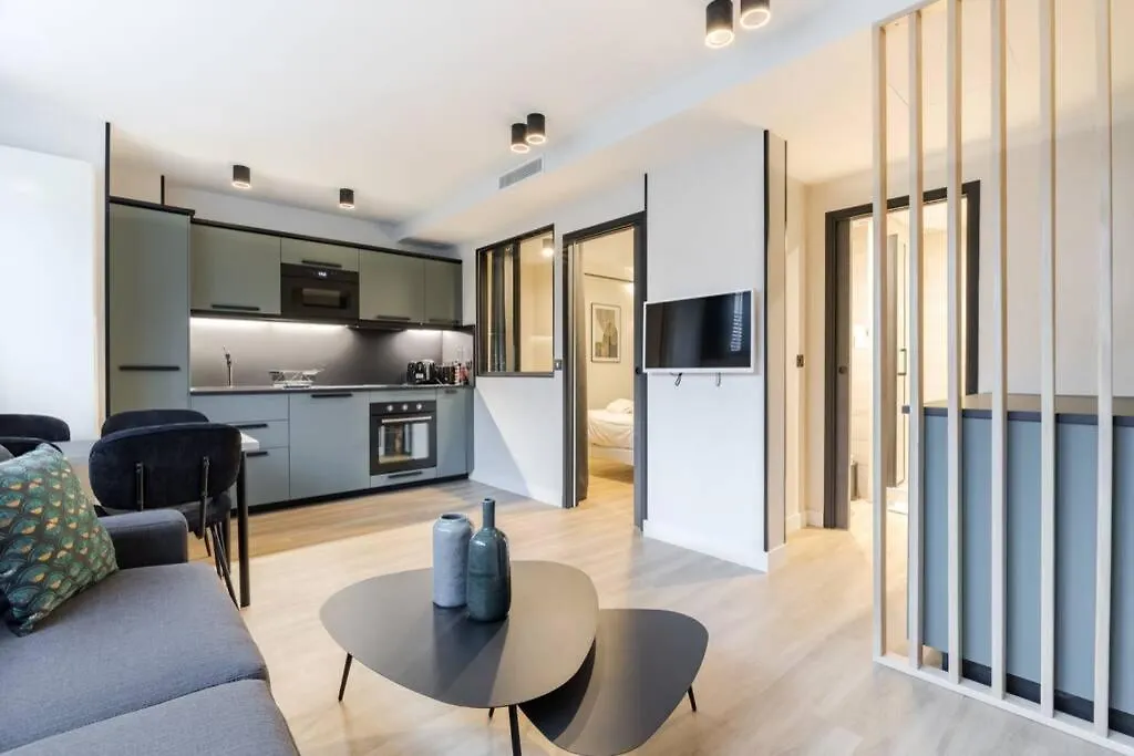 Hsh Parmentier-Couronnes II Appartement Design 4P-1Br Paris